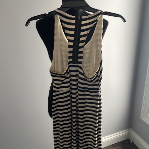 Max & Riley - Picture 4 of 4